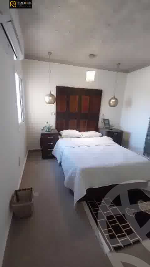 https://aqarmap.com.eg/en/listing/6048908-for-sale-cairo-6th-of-october-hadaeq-october-kmbwnd-fy-hdyq-ktwbr-el-rayhan-oasis