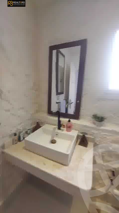 https://aqarmap.com.eg/en/listing/6048908-for-sale-cairo-6th-of-october-hadaeq-october-kmbwnd-fy-hdyq-ktwbr-el-rayhan-oasis
