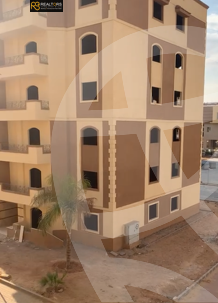 https://aqarmap.com.eg/en/listing/6048937-for-sale-cairo-6th-of-october-hadaeq-october-kmbwnd-fy-hdyq-ktwbr-comex-garden