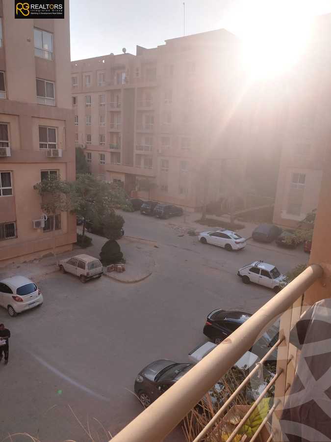 https://aqarmap.com.eg/en/listing/6048972-for-sale-cairo-6th-of-october-hadaeq-october-kmbwnd-fy-hdyq-ktwbr-degla-gardens