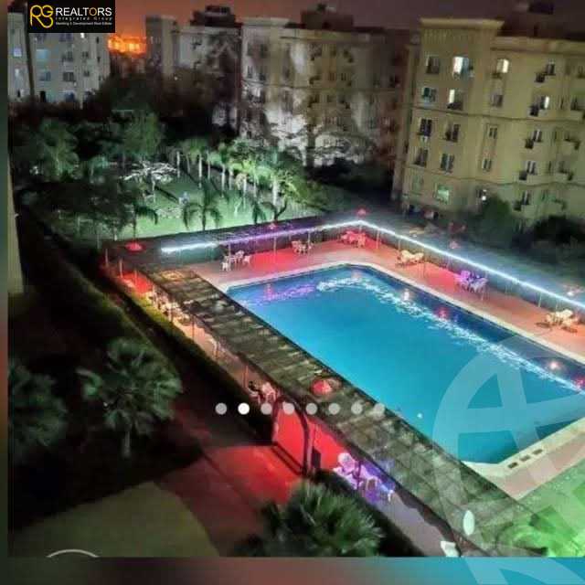 https://aqarmap.com.eg/en/listing/6049005-for-sale-cairo-6th-of-october-hadaeq-october-kmbwnd-fy-hdyq-ktwbr-town-view