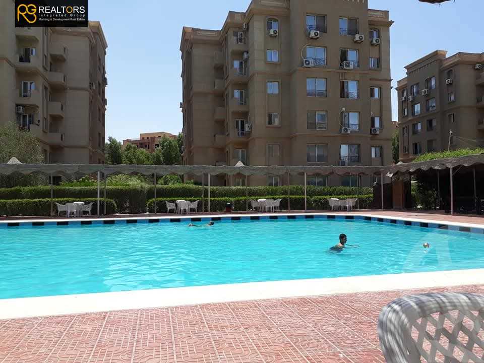 https://aqarmap.com.eg/en/listing/6049005-for-sale-cairo-6th-of-october-hadaeq-october-kmbwnd-fy-hdyq-ktwbr-town-view