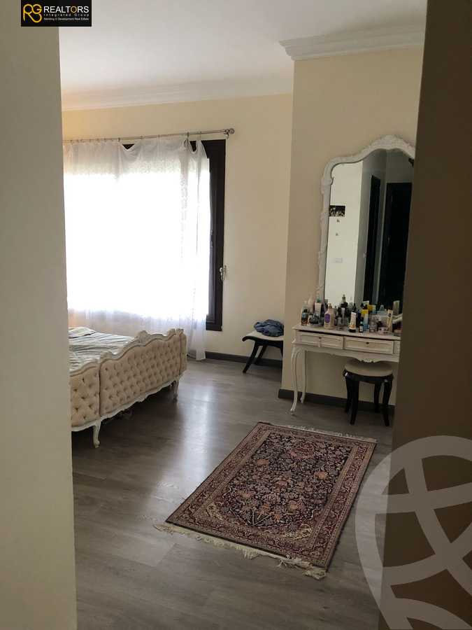 https://aqarmap.com.eg/en/listing/6049166-for-sale-cairo-el-sheikh-zayed-city-compounds-swdyk-wyst