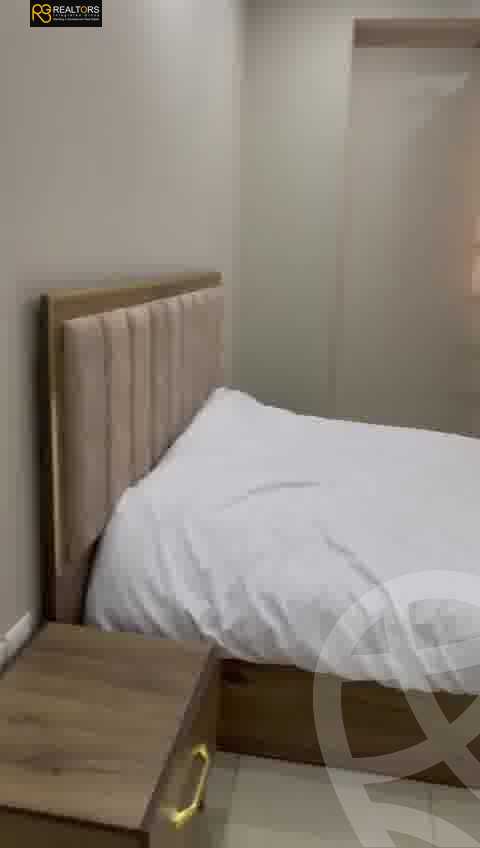 https://aqarmap.com.eg/en/listing/6049878-for-rent-cairo-6th-of-october-el-ahyaa-neighborhood-8th-el-tahrir-rd