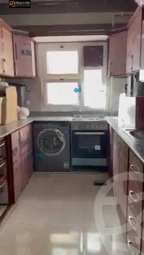 https://aqarmap.com.eg/en/listing/6049878-for-rent-cairo-6th-of-october-el-ahyaa-neighborhood-8th-el-tahrir-rd