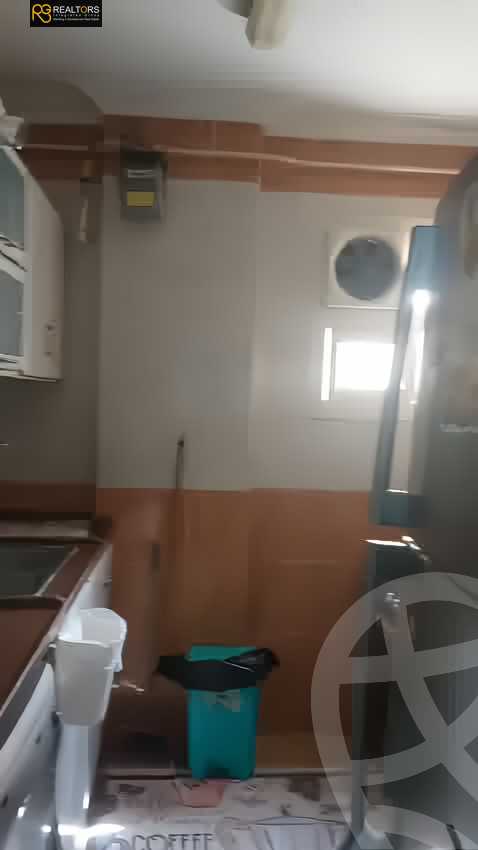 https://aqarmap.com.eg/ar/listing/6051724-for-sale-cairo-el-sheikh-zayed-city-el-hay-elthaleth-dr-ali-lotfi-st