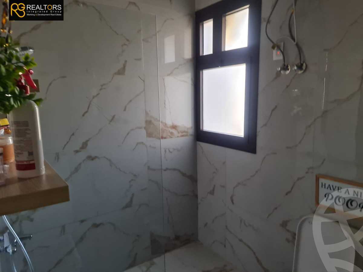 https://aqarmap.com.eg/en/listing/6051992-for-sale-cairo-el-sheikh-zayed-city-compounds-beverly-hills