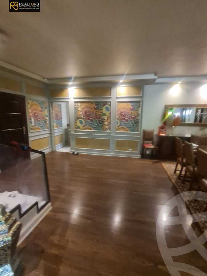 https://aqarmap.com.eg/en/listing/6051992-for-sale-cairo-el-sheikh-zayed-city-compounds-beverly-hills