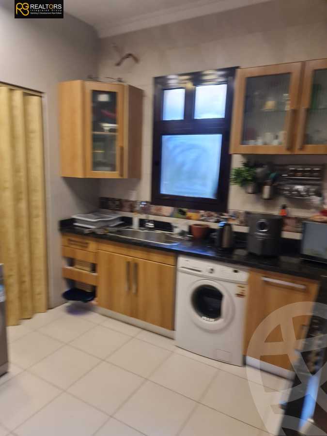 https://aqarmap.com.eg/en/listing/6051992-for-sale-cairo-el-sheikh-zayed-city-compounds-beverly-hills