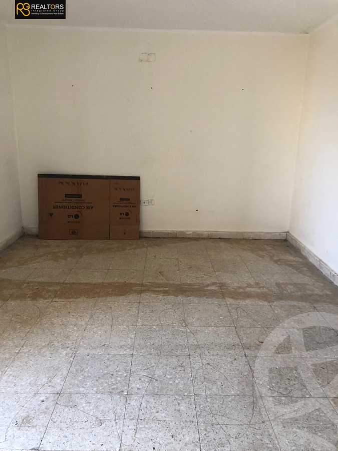 https://aqarmap.com.eg/en/listing/6062385-for-sale-cairo-6th-of-october-featured-neighborhood-fourth-touristic-village-mahmoud-sami-el-baroudi-st