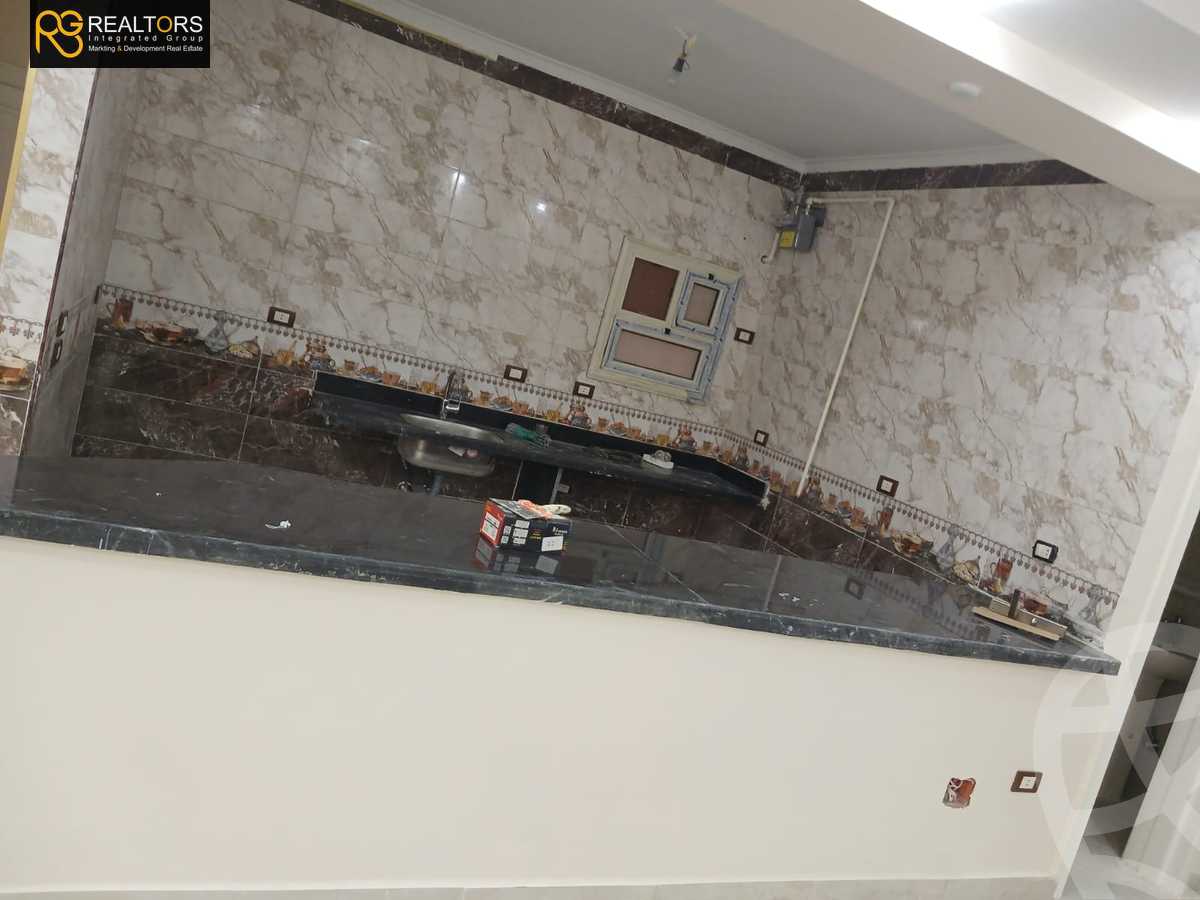 https://aqarmap.com.eg/en/listing/6062587-for-sale-cairo-el-sheikh-zayed-city-compounds-zayed-heights-compound