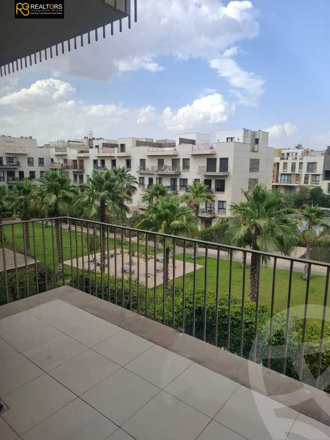 https://aqarmap.com.eg/en/listing/6062611-for-sale-cairo-el-sheikh-zayed-city-compounds-the-courtyard