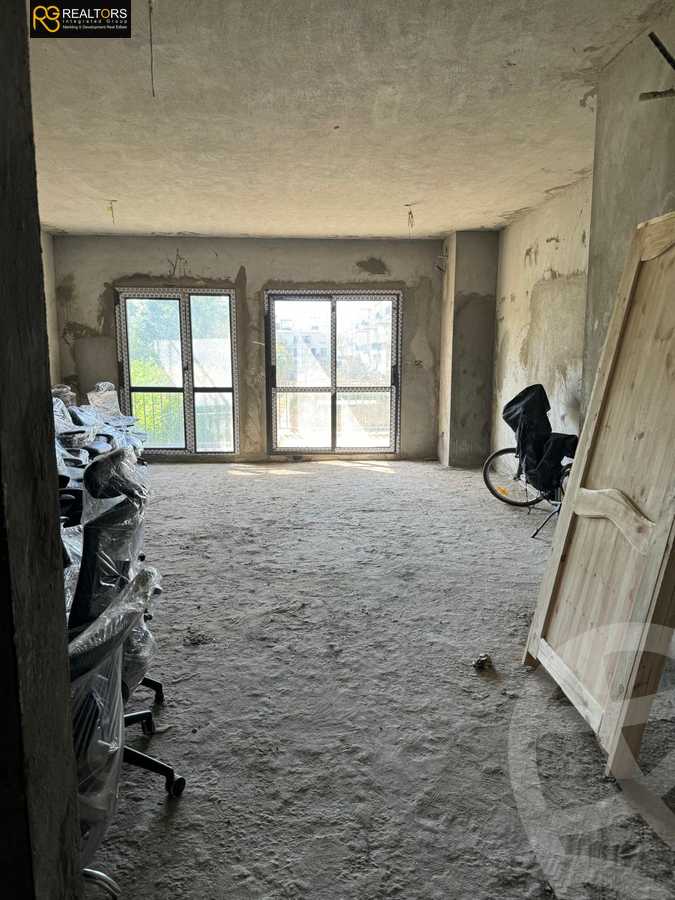 https://aqarmap.com.eg/en/listing/6062658-for-sale-cairo-el-sheikh-zayed-city-compounds-the-courtyard