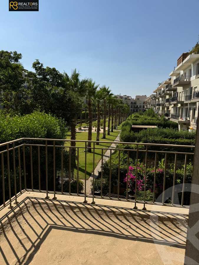 https://aqarmap.com.eg/en/listing/6062658-for-sale-cairo-el-sheikh-zayed-city-compounds-the-courtyard