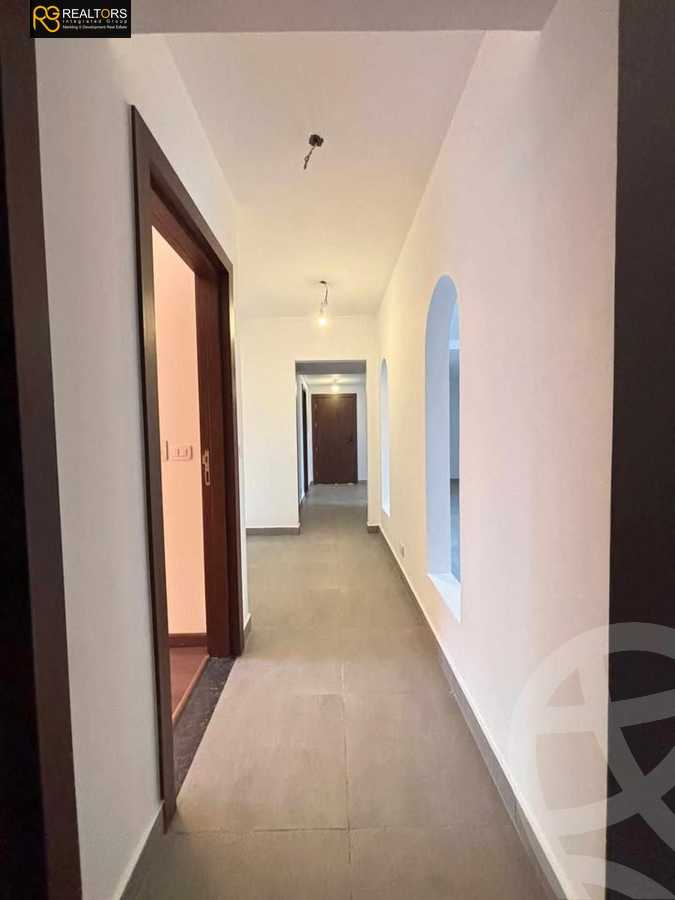 https://aqarmap.com.eg/ar/listing/6093151-for-sale-cairo-6th-of-october-compounds-palm-parks