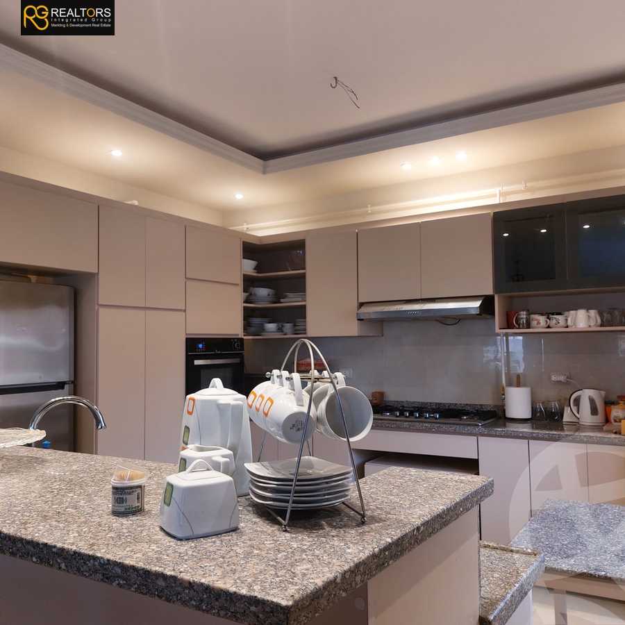 https://aqarmap.com.eg/en/listing/6093164-for-sale-cairo-el-sheikh-zayed-city-compounds