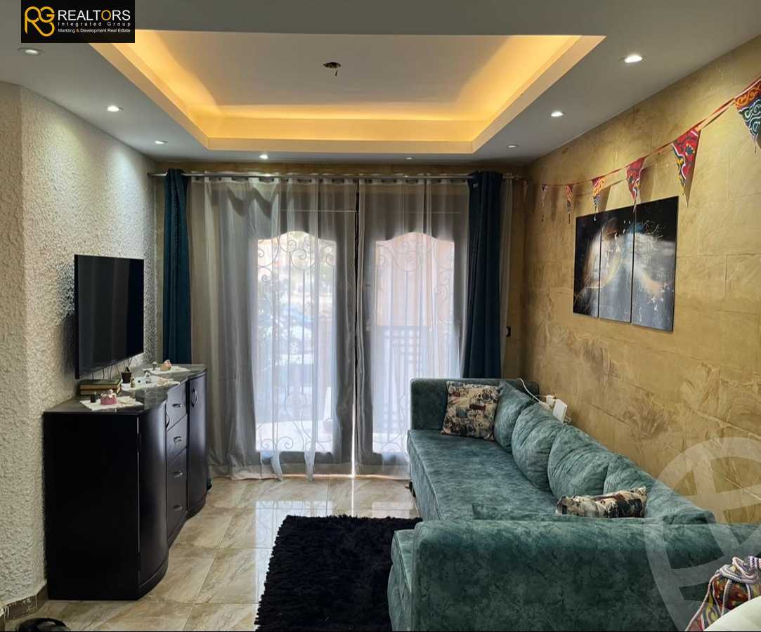 https://aqarmap.com.eg/en/listing/6115696-for-sale-cairo-6th-of-october-hadaeq-october-kmbwnd-fy-hdyq-ktwbr-degla-gardens