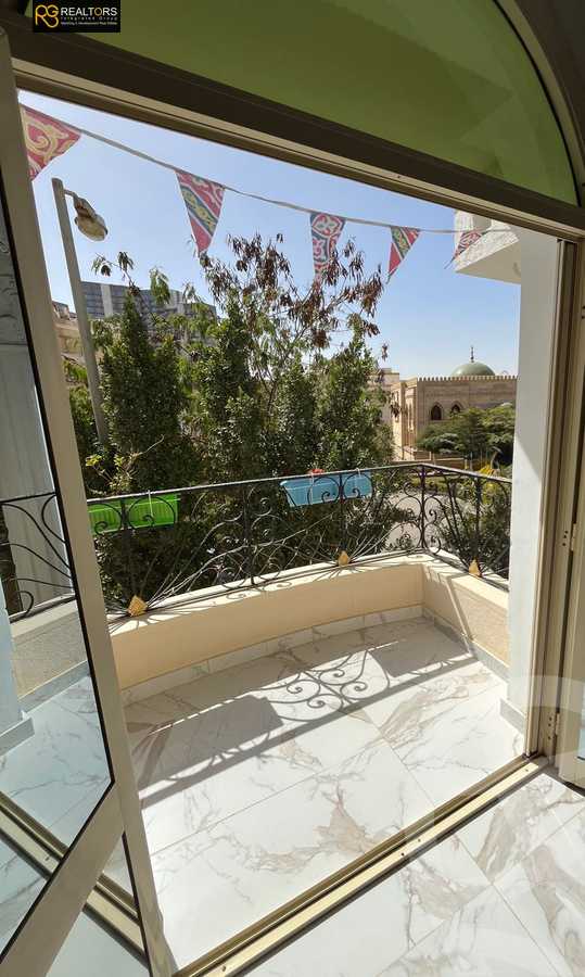 https://aqarmap.com.eg/en/listing/6147776-for-sale-cairo-el-sheikh-zayed-city-compounds-el-yasmeen-compound