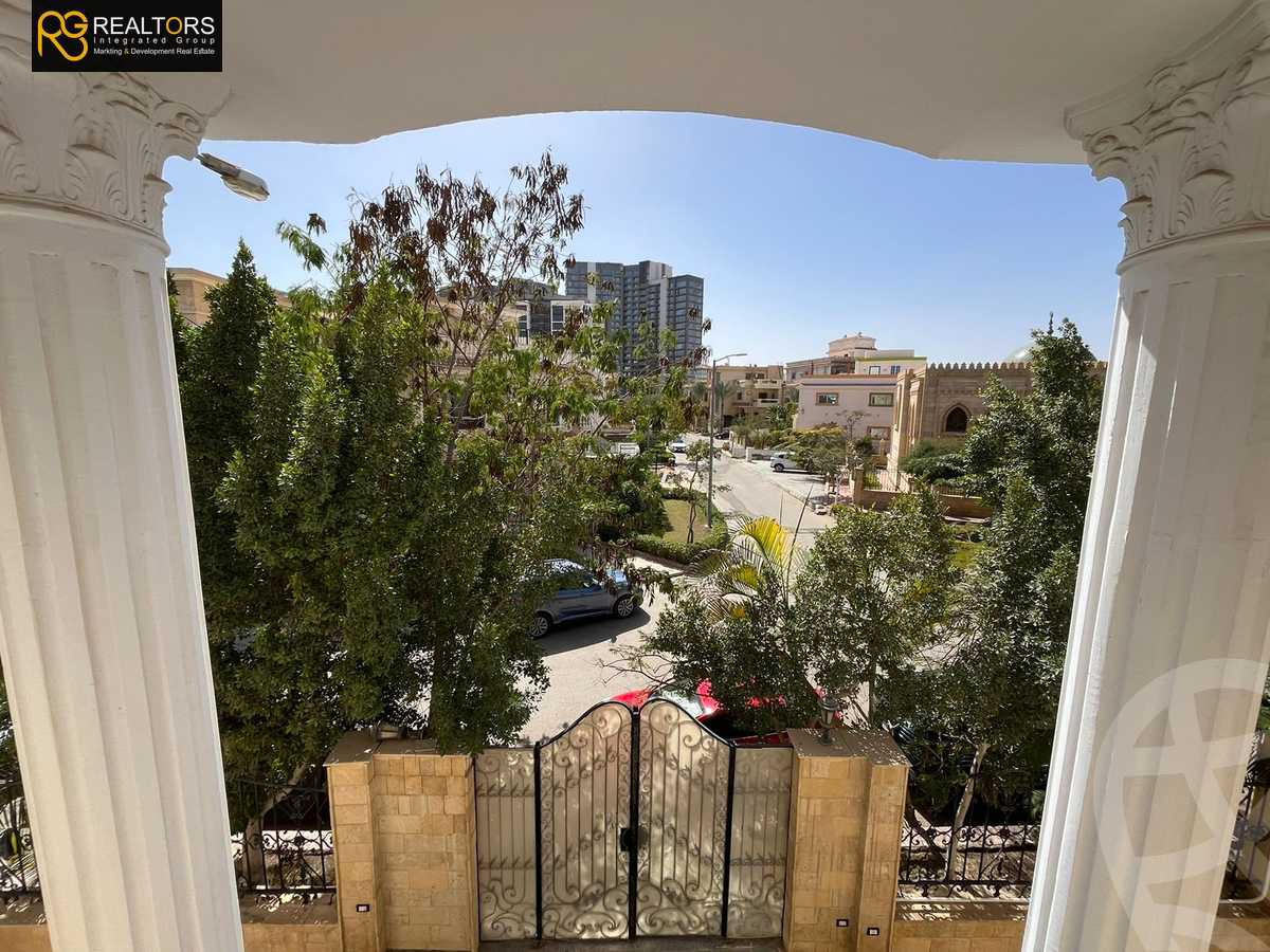 https://aqarmap.com.eg/en/listing/6147776-for-sale-cairo-el-sheikh-zayed-city-compounds-el-yasmeen-compound