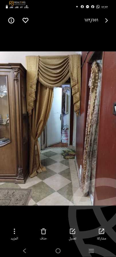 https://aqarmap.com.eg/ar/listing/6147824-for-sale-cairo-el-sheikh-zayed-city-el-hay-el-thaleth-ashaer-shr-13