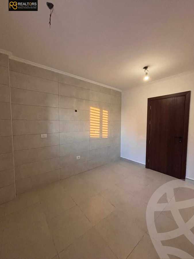 https://aqarmap.com.eg/en/listing/6147903-for-sale-cairo-6th-of-october-compounds-palm-parks