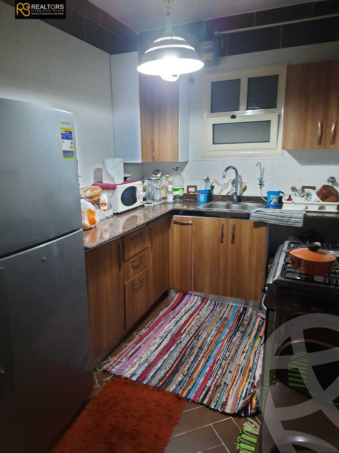 https://aqarmap.com.eg/en/listing/6147906-for-sale-cairo-el-sheikh-zayed-city-el-hay-el-hady-ashaer-area-1-street-10