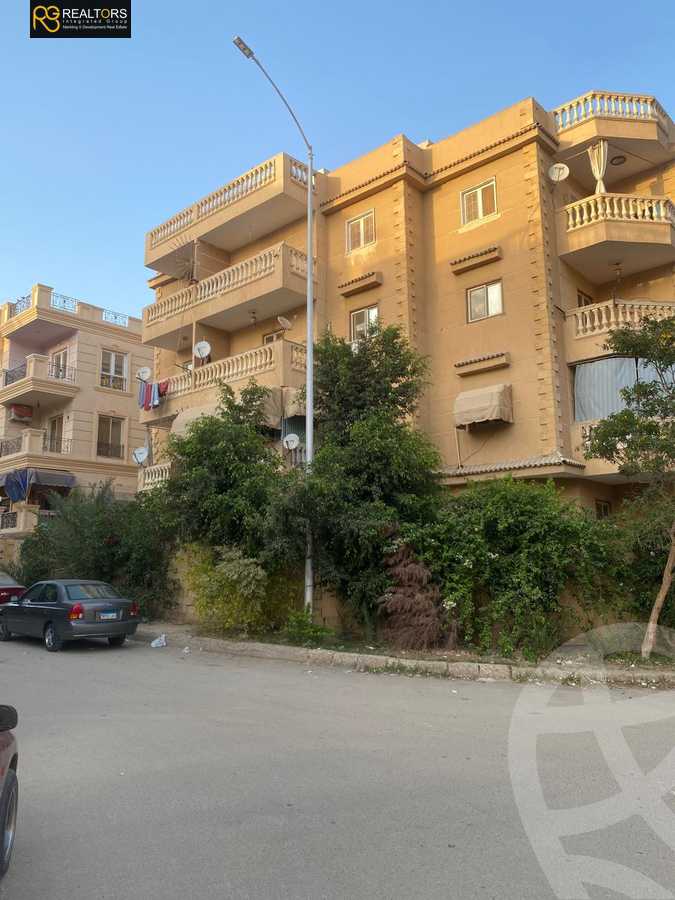 https://aqarmap.com.eg/en/listing/6147906-for-sale-cairo-el-sheikh-zayed-city-el-hay-el-hady-ashaer-area-1-street-10