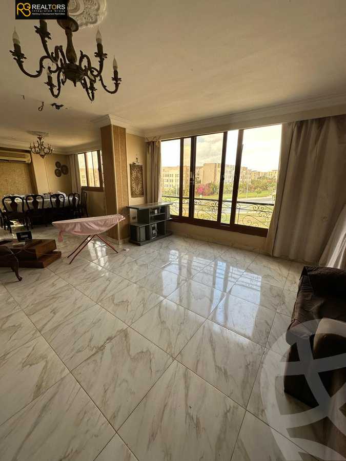 https://aqarmap.com.eg/en/listing/6169455-for-sale-cairo-el-sheikh-zayed-city-el-hay-eltaseaa-area-1-el-bostan-st