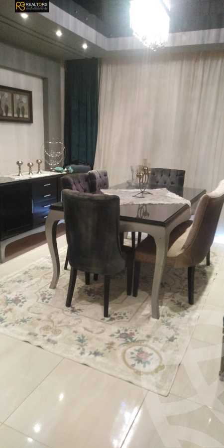 https://aqarmap.com.eg/ar/listing/6170117-for-sale-cairo-el-sheikh-zayed-city-el-hay-el-thany-ashaer