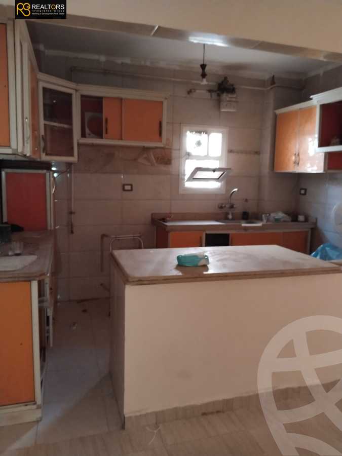 https://aqarmap.com.eg/en/listing/6170405-for-sale-cairo-el-sheikh-zayed-city-el-hay-el-hady-ashaer-area-1-street-10