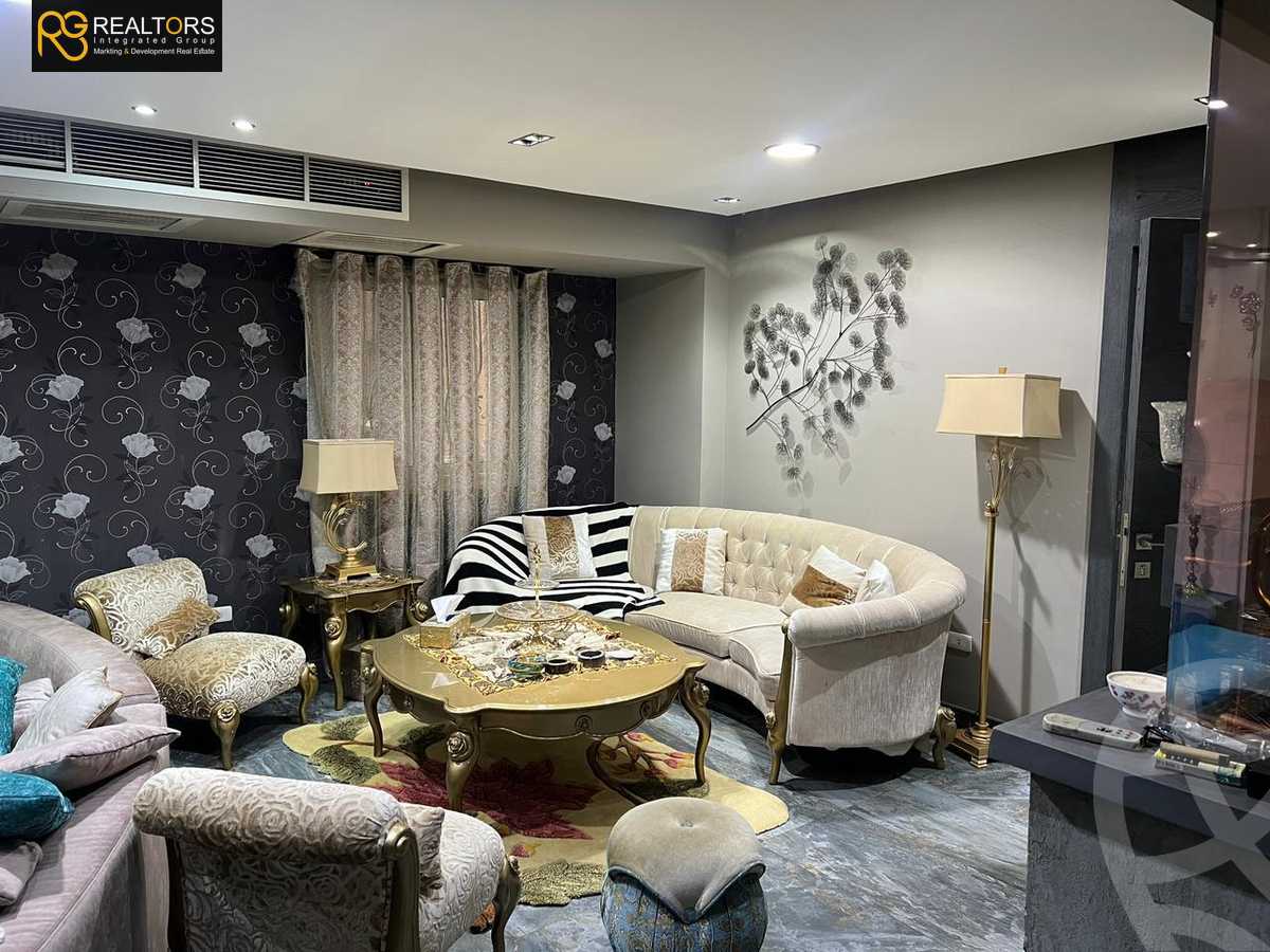 https://aqarmap.com.eg/en/listing/6170580-for-sale-cairo-el-sheikh-zayed-city-small-investor
