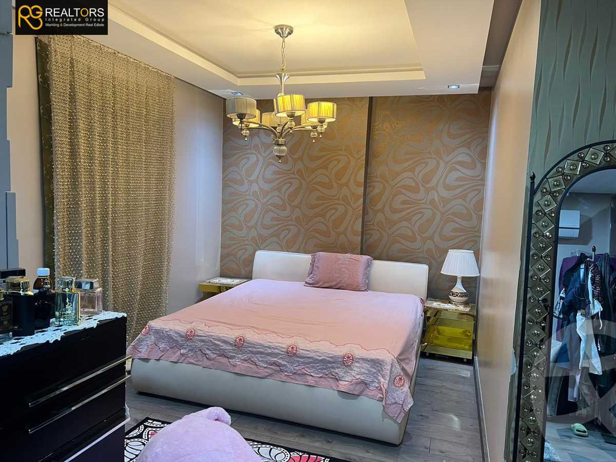 https://aqarmap.com.eg/en/listing/6170580-for-sale-cairo-el-sheikh-zayed-city-small-investor
