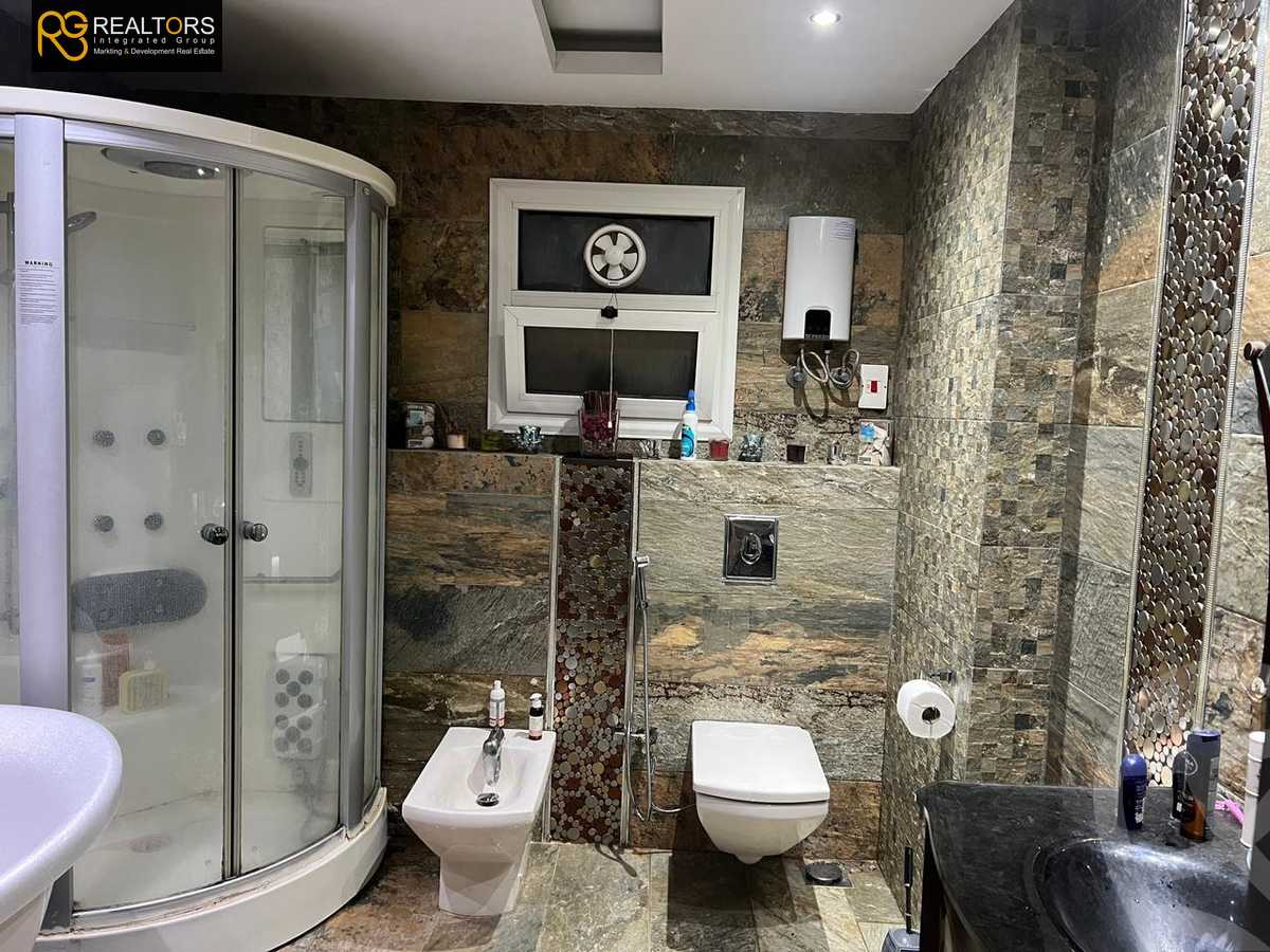 https://aqarmap.com.eg/en/listing/6170580-for-sale-cairo-el-sheikh-zayed-city-small-investor