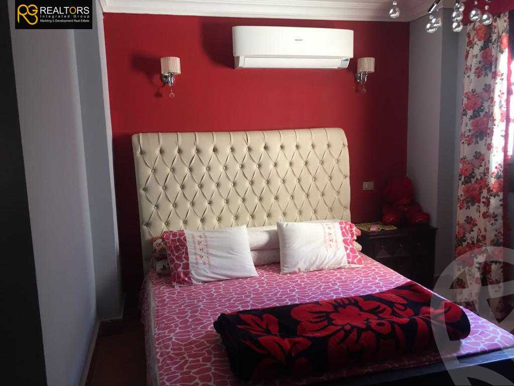 https://aqarmap.com.eg/en/listing/6172477-for-sale-cairo-el-sheikh-zayed-city-el-hay-el-hady-ashaer-shr-42