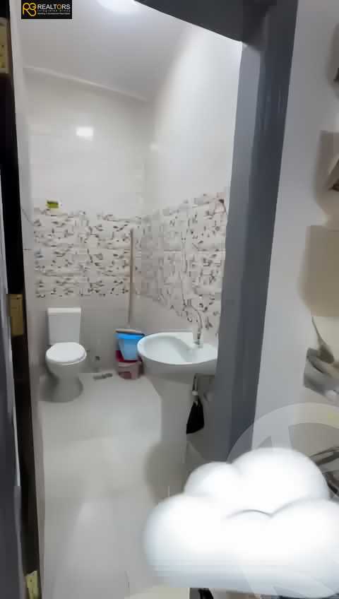 https://aqarmap.com.eg/en/listing/6172505-for-rent-cairo-el-sheikh-zayed-city-compounds-tiamo-city