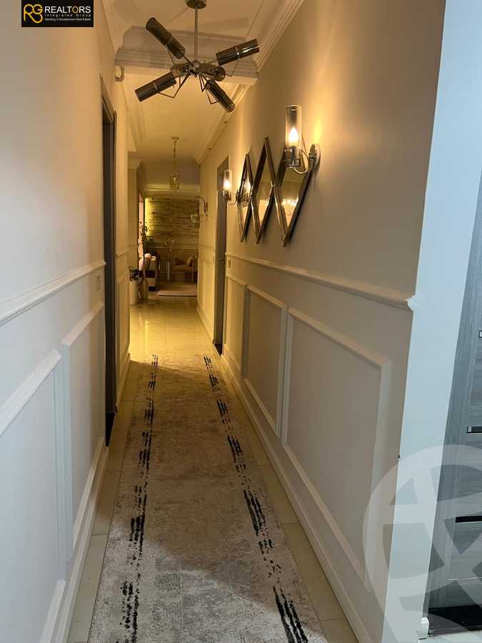 https://aqarmap.com.eg/ar/listing/6172523-for-sale-cairo-el-sheikh-zayed-city-el-hay-eltaseaa-area-3