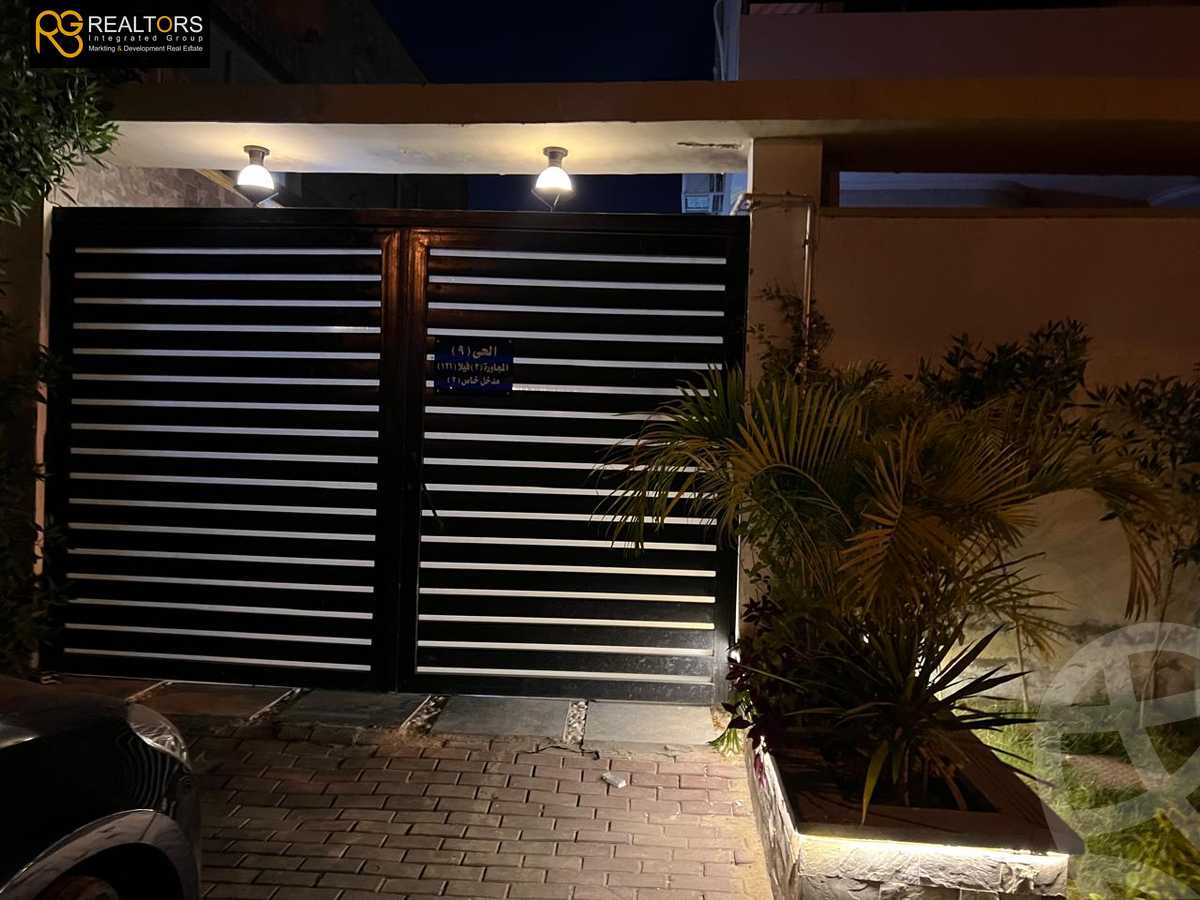https://aqarmap.com.eg/ar/listing/6172523-for-sale-cairo-el-sheikh-zayed-city-el-hay-eltaseaa-area-3