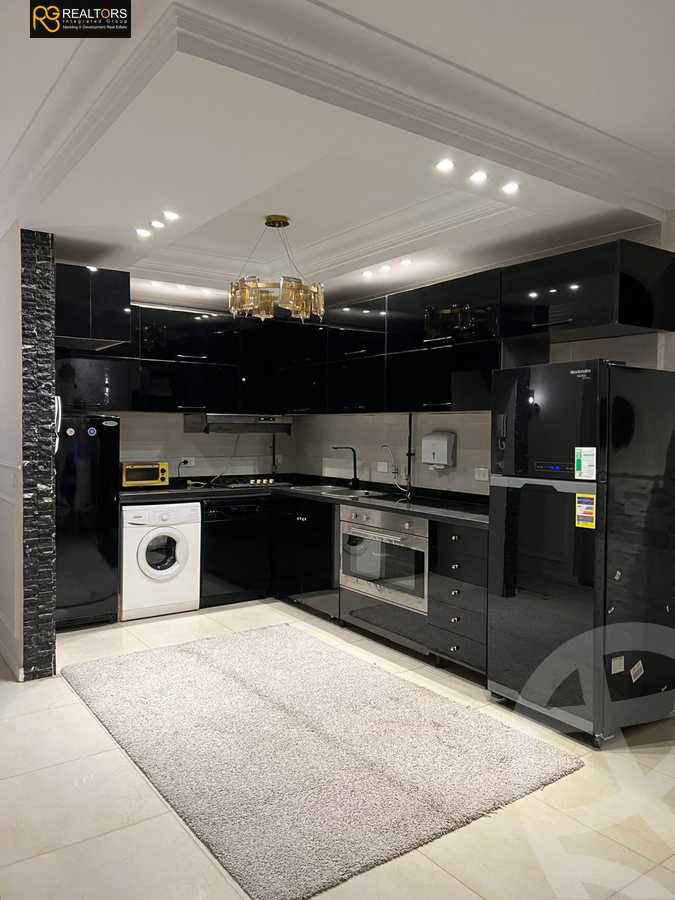https://aqarmap.com.eg/ar/listing/6172523-for-sale-cairo-el-sheikh-zayed-city-el-hay-eltaseaa-area-3