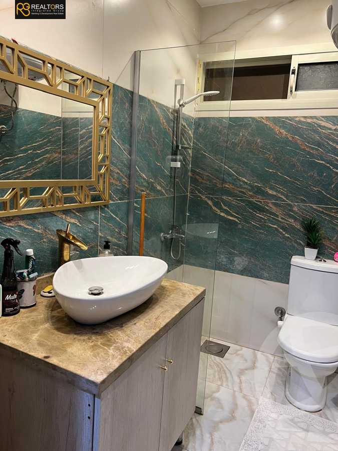 https://aqarmap.com.eg/ar/listing/6172523-for-sale-cairo-el-sheikh-zayed-city-el-hay-eltaseaa-area-3