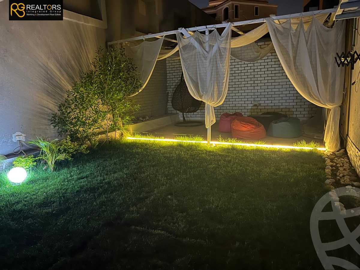 https://aqarmap.com.eg/ar/listing/6172523-for-sale-cairo-el-sheikh-zayed-city-el-hay-eltaseaa-area-3