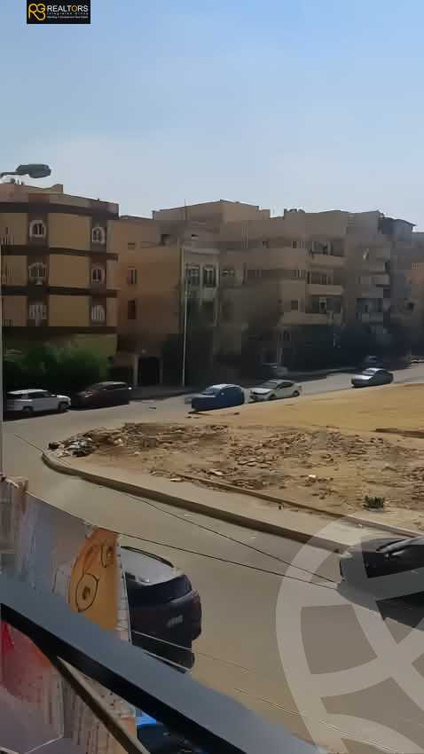 https://aqarmap.com.eg/en/listing/6172529-for-sale-cairo-el-sheikh-zayed-city-el-hay-elthaleth-dr-ali-lotfi-st