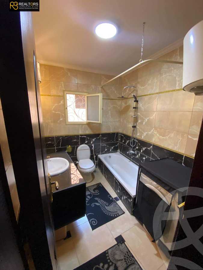 https://aqarmap.com.eg/en/listing/6172551-for-sale-cairo-el-sheikh-zayed-city-el-hay-el-hady-ashaer-area-1-el-marwa-st