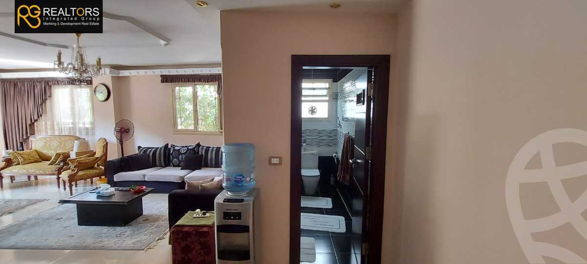https://aqarmap.com.eg/en/listing/6172555-for-sale-cairo-el-sheikh-zayed-city-el-hay-elasher-street-100