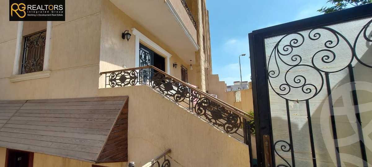 https://aqarmap.com.eg/en/listing/6172555-for-sale-cairo-el-sheikh-zayed-city-el-hay-elasher-street-100