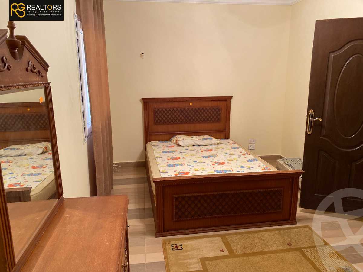 https://aqarmap.com.eg/ar/listing/6172613-for-sale-cairo-el-sheikh-zayed-city-el-hay-elthamen-lhkm