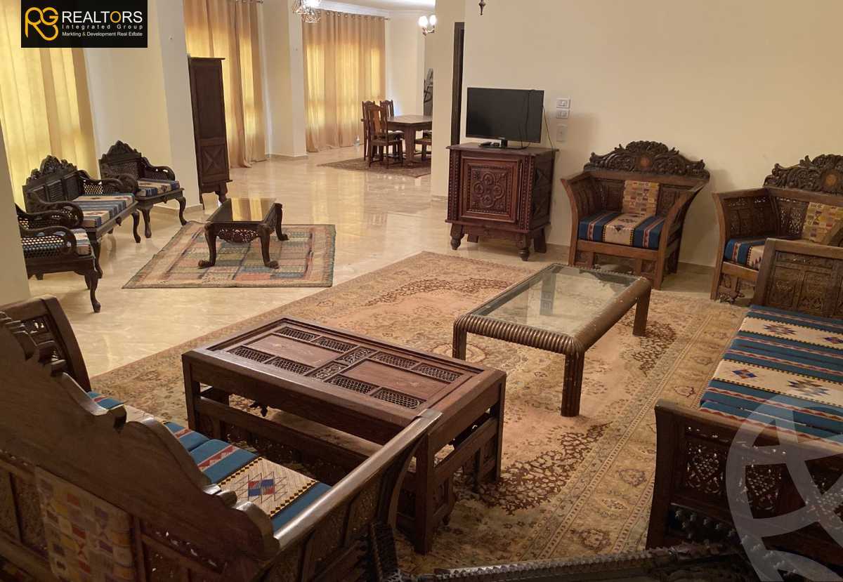 https://aqarmap.com.eg/ar/listing/6172613-for-sale-cairo-el-sheikh-zayed-city-el-hay-elthamen-lhkm