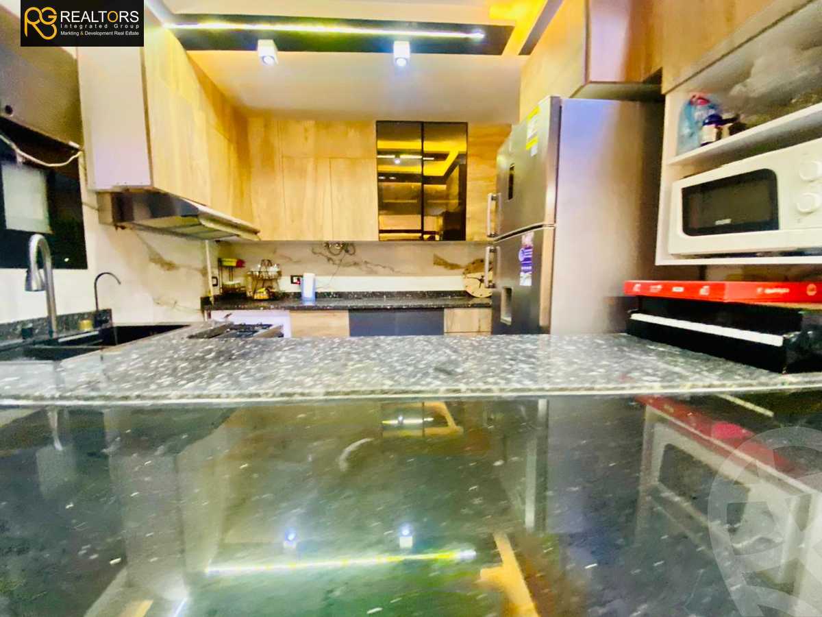 https://aqarmap.com.eg/ar/listing/6172623-for-sale-cairo-el-sheikh-zayed-city-el-hay-elsades-ashaer