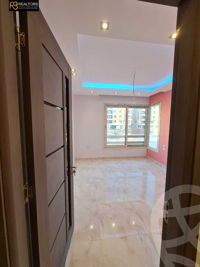 https://aqarmap.com.eg/ar/listing/6172793-for-sale-cairo-6th-of-october-compounds-promenade-residence