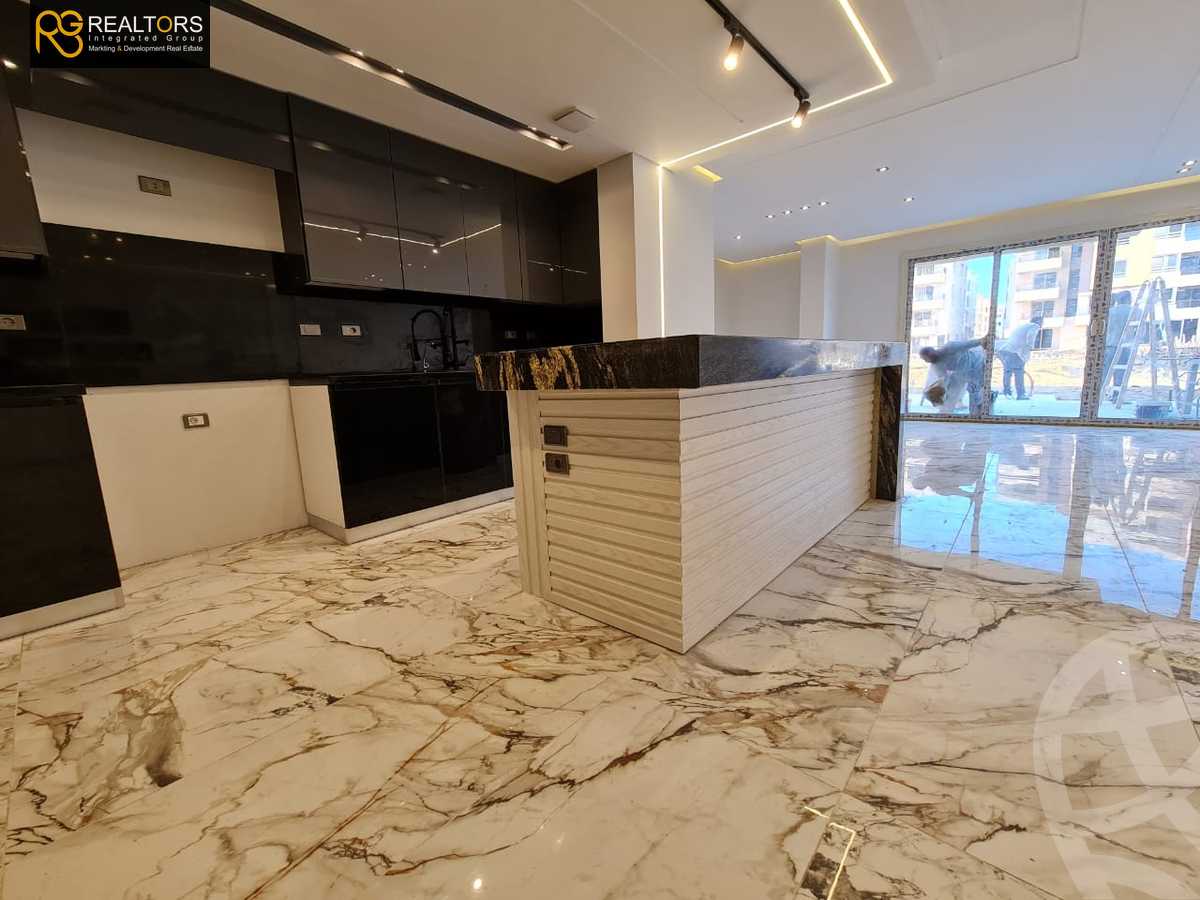 https://aqarmap.com.eg/ar/listing/6172793-for-sale-cairo-6th-of-october-compounds-promenade-residence