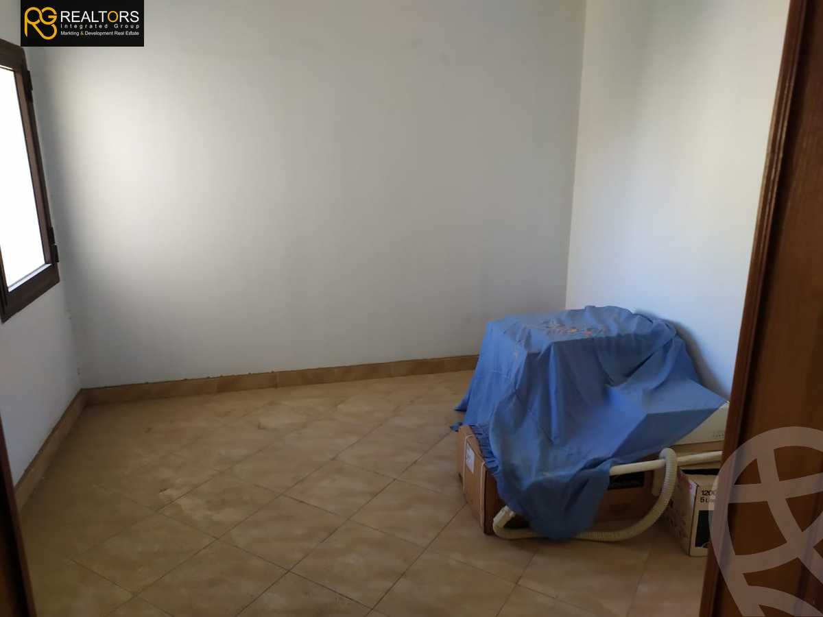 https://aqarmap.com.eg/ar/listing/6173541-for-sale-cairo-6th-of-october-hadaeq-october-kmbwnd-fy-hdyq-ktwbr-hay-el-ashgar